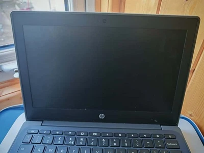 Hp Chromebook 11A G8 EE - Will not charge (could be battery unsure) - Image 1 of 4