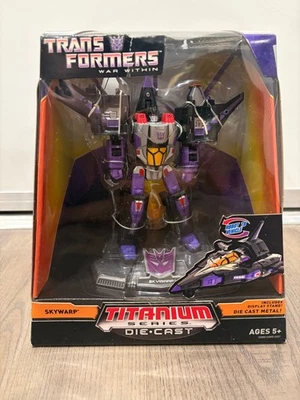 Boneco de ação Transformers Skywarp Titanium Series metal fundido NOVO 2008 - Imagem 1 de 4