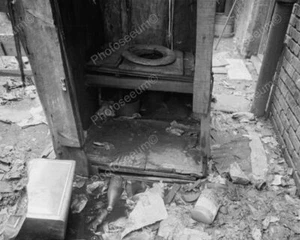 Filthy Privy Viintage Outhouse 8x10 Reprint Of Old Photo - Picture 1 of 1