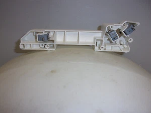 GE General Scheda di chiusura per forno a microonde elettrico con interruttori WB06X10610 - Foto 1 di 1
