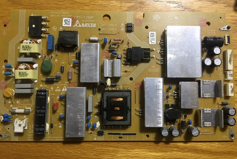 Placa de fonte de alimentação Grundig 49 VLE 8472 BH DPS-136BP - Imagem 1 de 1