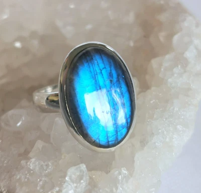 Ring mit Labradorit, 925er Silber, Gr. 17,8 - - Bild 1 von 4