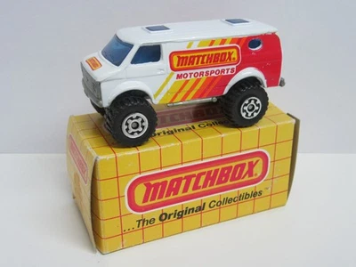 Matchbox Superfast MB44 4x4 Chevy Van "Matchbox Motorsport" - Mint/Boxed - Image 1 of 3