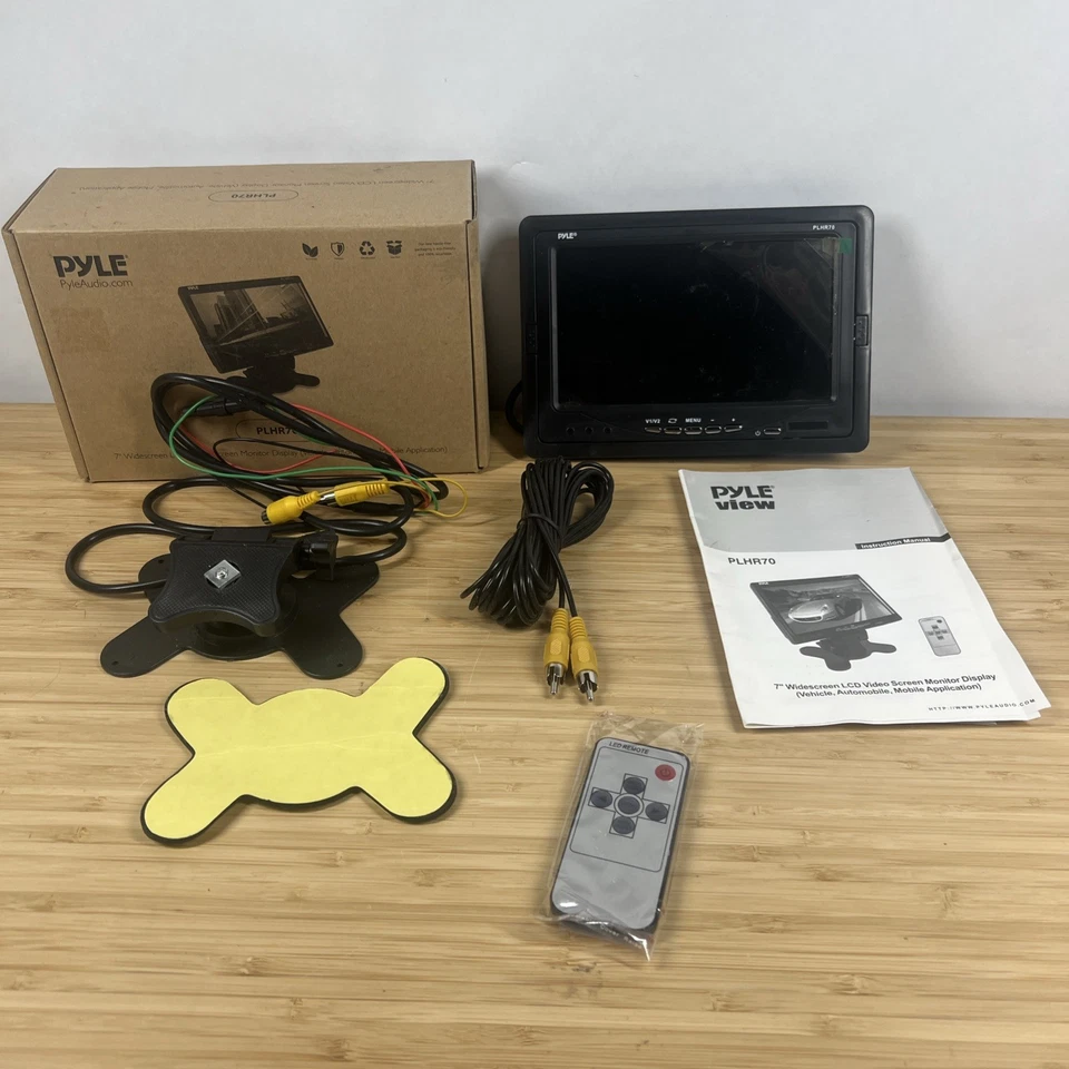 Pyle PLHR70 - 7” LCD Video Screen Monitor Display. Open Box. - Image 1 of 4