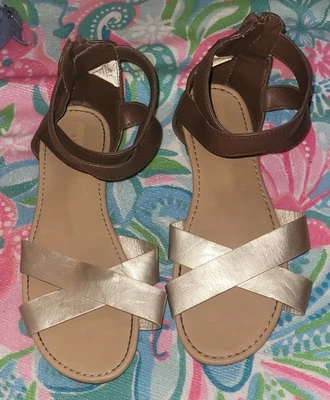 Girls Crazy 8 Sandals Size 3 - Image 1 of 3
