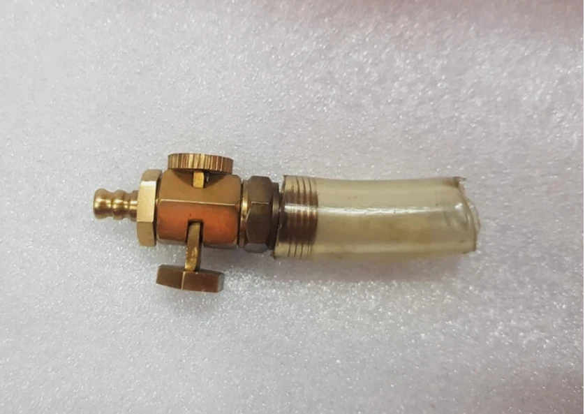 Para Triumph BSA Norton AJS Tanque de gasolina Gasolina Grifo de latón Dorado Foto 1 de 1