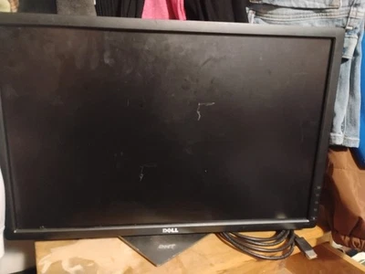 Dell U2412M 24-inch Widescreen Monitor Manufacturer 2013 - Image 1 of 3