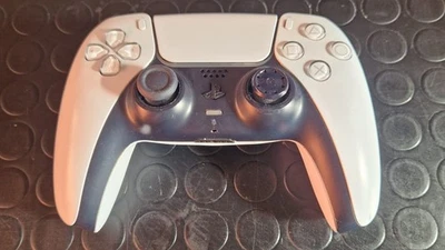 Sony DualSense Wireless Controller  Bianco PlayStation 5 per ricambi - Immagine 1 di 4