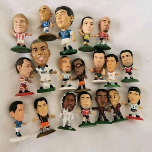 19x Corinthian Prostars football figures Assorted International Teams 2001 - Picture 1 of 9