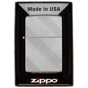 Accendino Zippo Diagonal Weave Vuoto circa 5,6 x 3,8 x 1,2 cm - Picture 1 of 1
