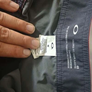 Pantalones cortos Oakley para hombre a medida - Imagen 1 de 3