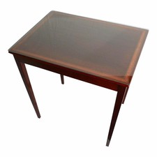 Mid 20th Century Federal Style Mahogany Occasional Table