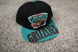 Vancouver Grizzlies Mens Hat Black Mitchell Ness Snap Back NBA Basketball - Picture 1 of 8