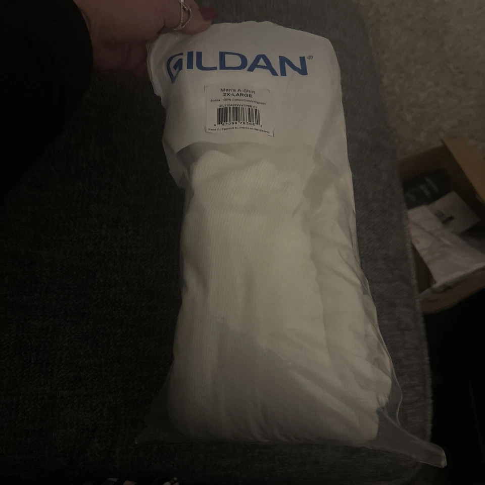 Gildan Men's A-Shirts Multipack White 2XL (6 Pack) White Size XX-Large voZO