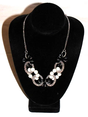 Ny & Company Necklace Silver Tone Faux Pearl Beaded Pendant Chain 18" Inches - Imagem 1 de 4