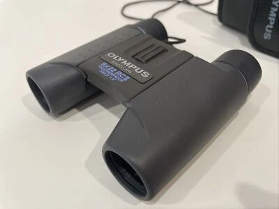 Olympus 8X22 RC II Binoculars Weatherproof Field 7.8 - Image 1 of 4