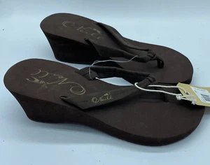 O'Neill Brown Tiki Ti Flip-Flop Thong Sandal Wedge Heel - Picture 1 of 5