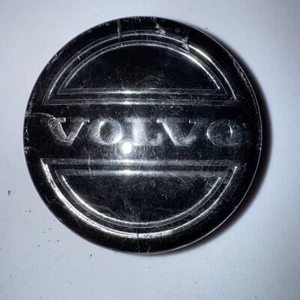 Center Cap Hubcap Volvo C30 S40 V40 50 S60 C70 740 S80 90 940 Wheel 30666913 OEM - Picture 1 of 7