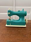 Vintage SEW-RITE Sewing Machine No 1500 Hasbro USA Toy    (GB7)