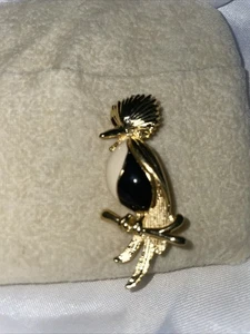 Vintage Exotic Bird Pin Brooch Yellow/Black Enamel, Goldtone - Picture 1 of 3