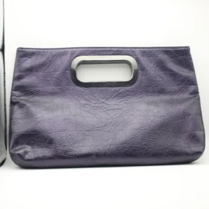New With Tags The Limited Purple Clutch Magnetic Hold - Picture 1 of 6