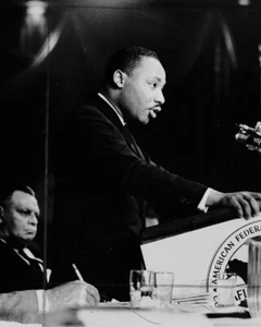Dr Martin Luther King Jr Vintage Photograph Giclee Art Print Ships Free - Picture 1 of 3