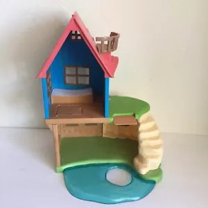 Sylvanian Families Calico Critters - Casetta da gioco Isola Segreta - Foto 1 di 4
