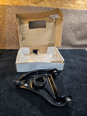 Mevotech GS40129 Suspension Control Arm and Ball Joint For Ford Ranger 1998-2011 - Image 1 of 4