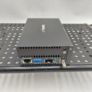 Convertisseur multimédia cuivre-fibre Startech et10gs 10 Gigabit Ethernet - Open Sfp+ - Photo 1/7