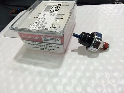  Interruptor de presión de aceite Sportster 1977/L 26554-77 Foto 1 de 2