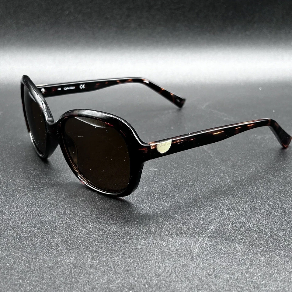 Calvin Klein R709S 240 Butterfly Sunglasses Brown Tort 55-17-135 Used - Image 1 of 4