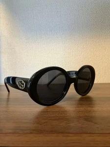 Gafas de sol redondas Gucci en negro, vintage GG - Imagen 1 de 6