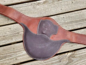 Devoucoux Dos Tonos Marrón Acolchado Protector del Vientre Tachuela Circunferencia de Salto - 54"-135 cm - ¡NUEVO CON ETIQUETAS! - Imagen 1 de 10