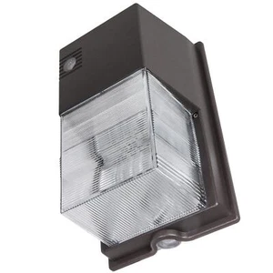 Sunlite 42W Energy Saving Fluorescent Tall Pack Fixture Photo Control Multi Volt - Picture 1 of 1