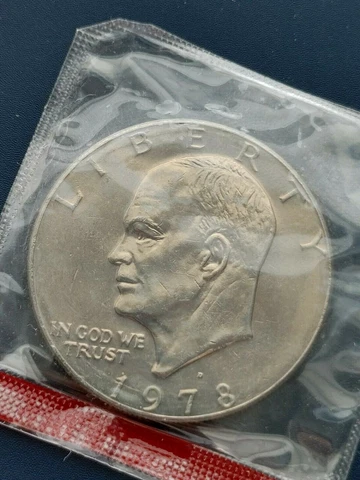 1978 D Eisenhower "Ike" Dollar Uncirculated in US mint Cello-SHIPS FREE!! Cover