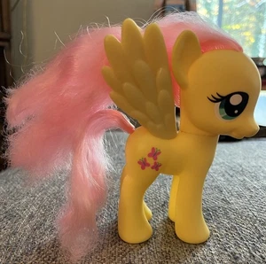 My Little Pony G4 Fluttershy Brushable Toy Figure MLP 3" 2010 Hasbro Yellow Pink - Picture 1 of 4