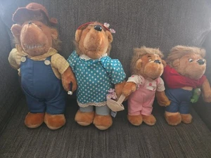 BERENSTAIN BEARS Vintage 1984 Plush Dolls Toys Emotions Mattel Family of 4 - Foto 1 di 11