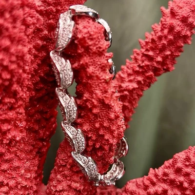 Brazalete de tenis Ross Simons de plata de ley y pavé de circonita cúbica hoja/hojas. 7,5 pulgadas. Foto 1 de 4