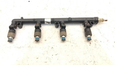 Juego completo de riel de combustible Saturn Sl1 1996-2001 con inyectores cargado OEM 21007593 Foto 1 de 4