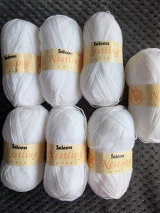 Falcon Nestling White 3ply Knitting Yarn - 350g - Picture 1 of 8