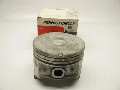 Pistón motor Perfect Circle TC-1795-060 tamaño 0,060" - Ford 240 300-L6 1967-1976 Foto 1 de 3