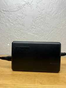 GENUINA OEM La-Z-Boy Timotion TP2 TP2P Clase 2 IP20 Lazy Boy Fuente de alimentación 5 pines - Imagen 1 de 10