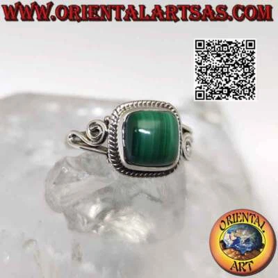 Anello in argento 925 ‰ malachite quadrata cabochon contornata da intreccio e sp - Immagine 1 di 4