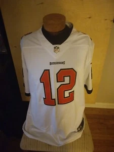 Tom Brady #12 Tampa Bay Buccaneers Nike XL White Football Jersey Sewn - Picture 1 of 5
