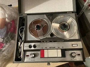registratore a nastro vintage anno 1960 - Foto 1 di 5