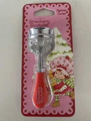 Rizador de pestañas Taste Beauty Strawberry Shortcake rojo NUEVO Foto 1 de 4