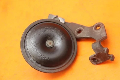 2004-2008 YAMAHA YZF R1 OEM HORN SIGNAL - Imagem 1 de 4