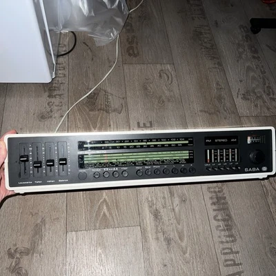 Saba Hifi Studio 8070 Receiver ungetestet geht an - Bild 1 von 3