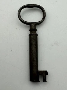 Antique Metal Skeleton Key Authentic Old Key Jewelry Pendant Charm Vintage 2.25" - Picture 1 of 2