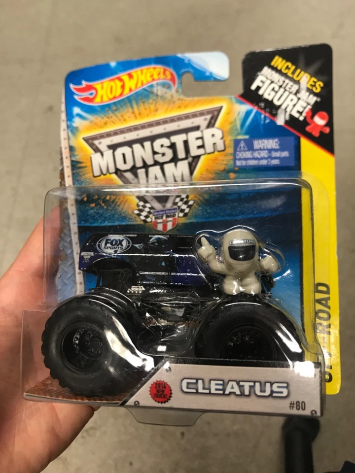 Hot Wheels 2013 Mattel Monster Jam Die Cast Car 1:64 Man of Steel w/Figure - Image 1 of 1